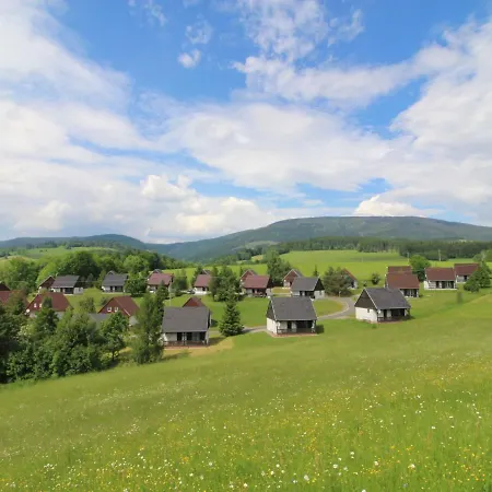 Hill 50 By Interhome Ferienhaus Cista (Hradec Kralove)